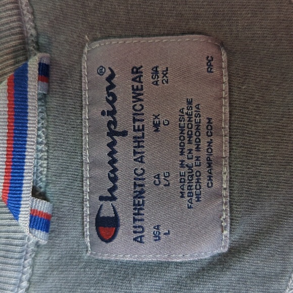 Champion Camo Crewneck Sweater Women's Large - Picture 4 of 6